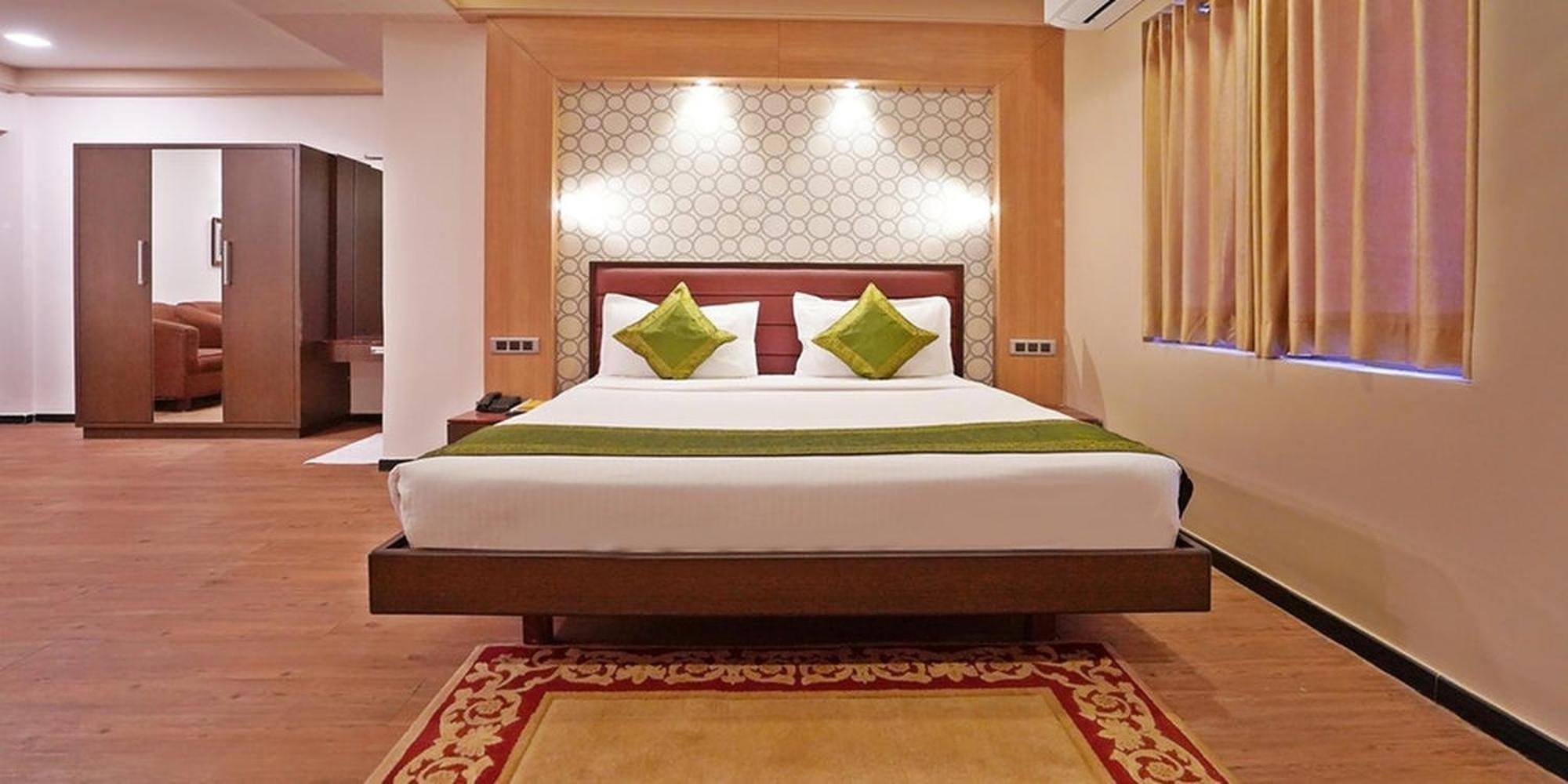 Gold Coast Beach Resort Puri Bagian luar foto
