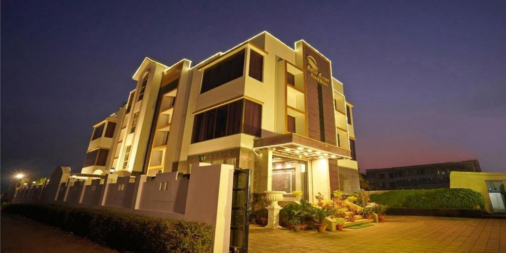 Gold Coast Beach Resort Puri Bagian luar foto